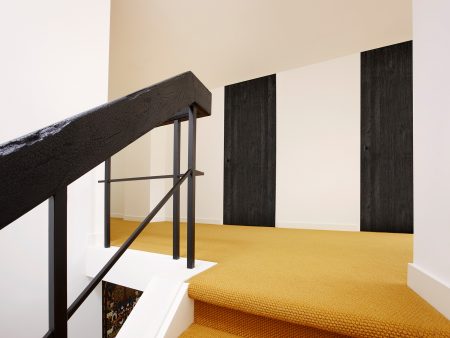 Flächenbündige Tür